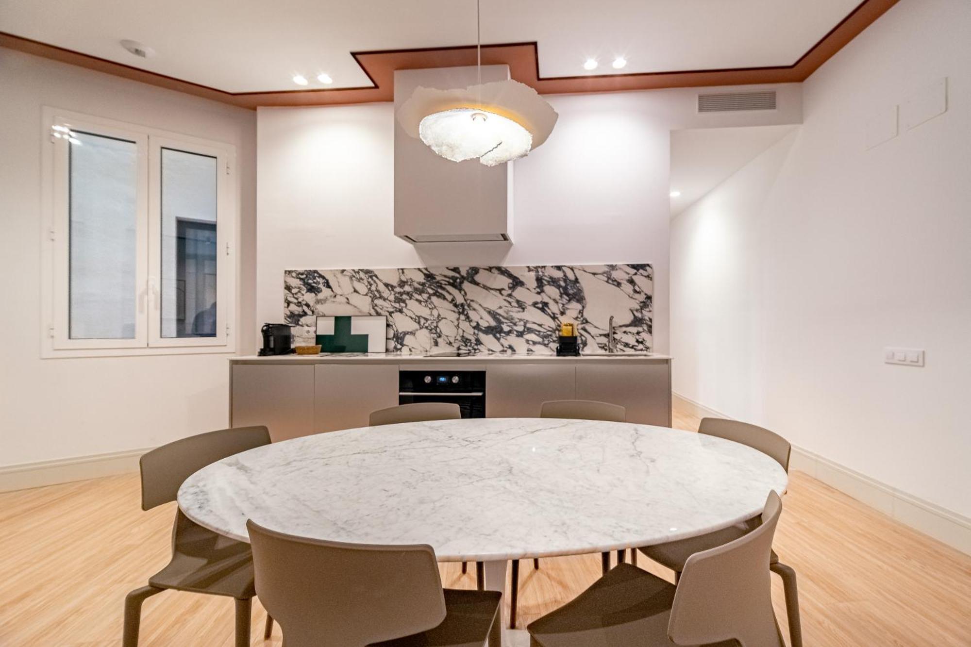 Apartamentos Soho Boutique Hoy No Me Puedo Levantar Madrid Bagian luar foto